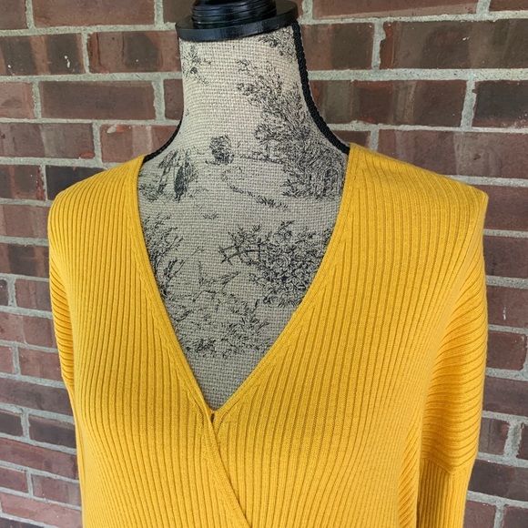NWT Elodie ribbed mustard wrap style sweater - Picture 3 of 8